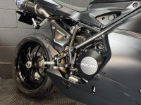 DUCATI 848