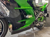 KAWASAKI Ninja H2 SX