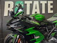 KAWASAKI Ninja H2 SX