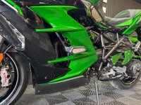 KAWASAKI Ninja H2 SX