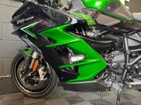 KAWASAKI Ninja H2 SX