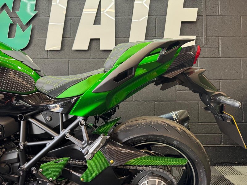 KAWASAKI Ninja H2 SX