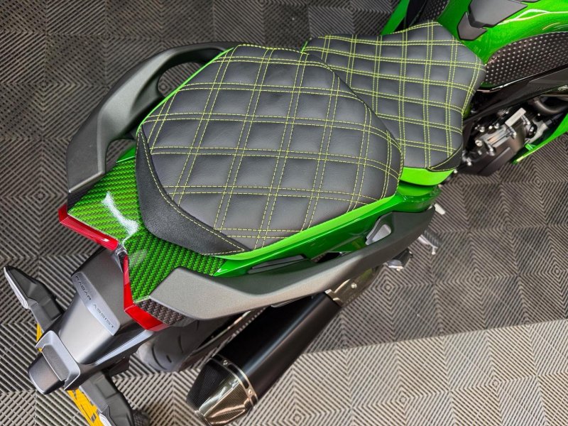 KAWASAKI Ninja H2 SX