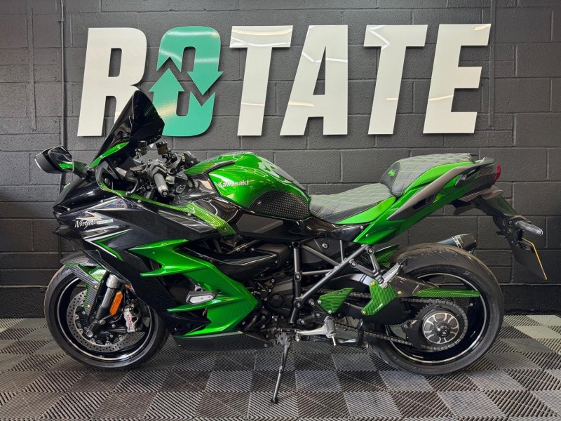 KAWASAKI Ninja H2 SX