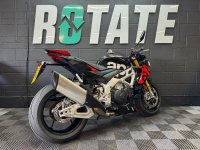 APRILIA Tuono 1100 V4