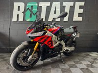 APRILIA Tuono 1100 V4