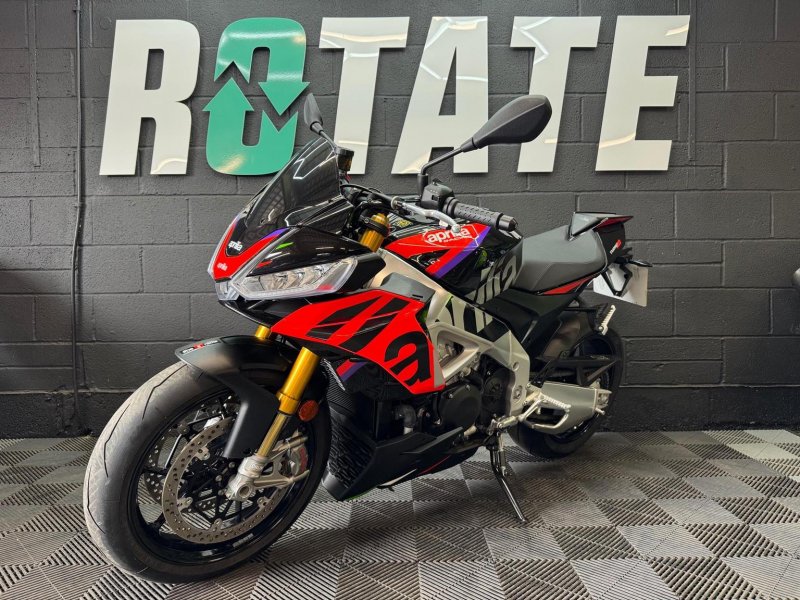 APRILIA Tuono 1100 V4