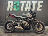 TRIUMPH Trident