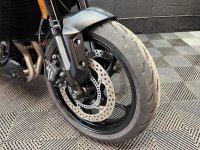 TRIUMPH Trident