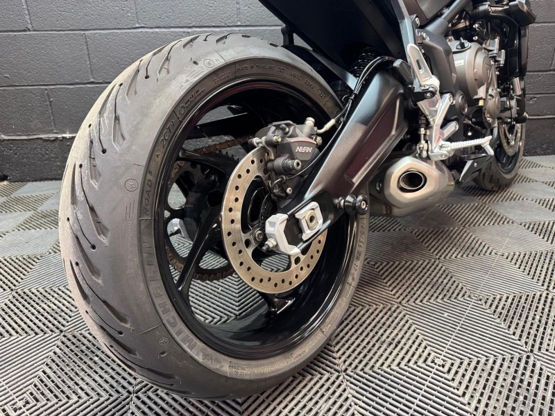 TRIUMPH Trident