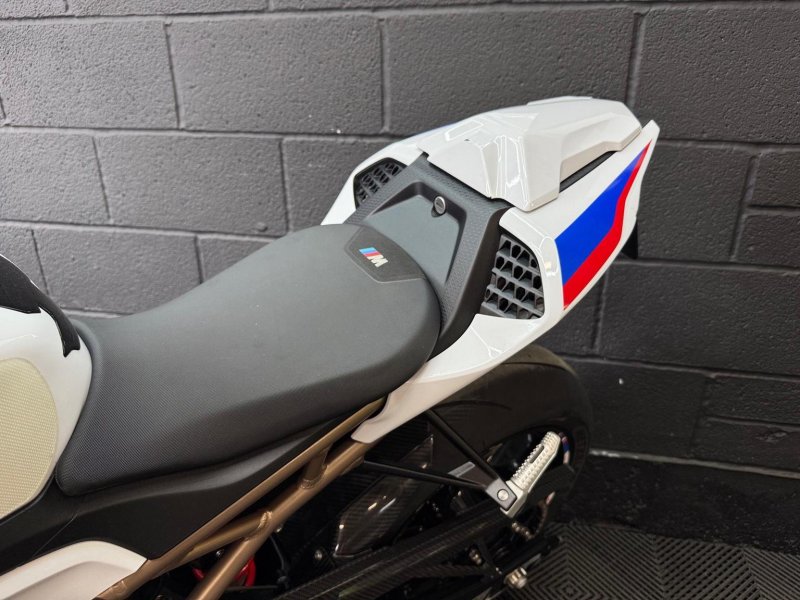 BMW S1000RR