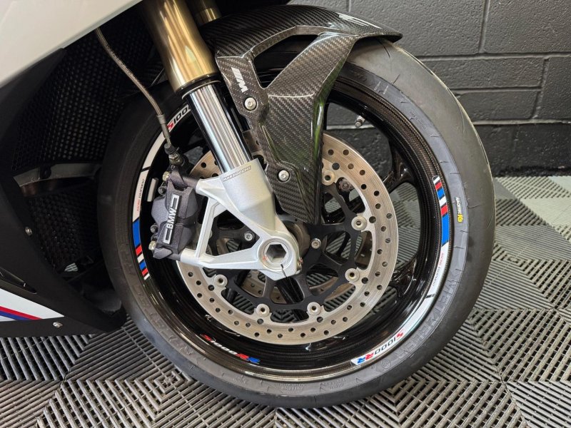 BMW S1000RR