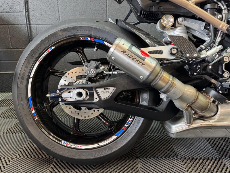BMW S1000RR