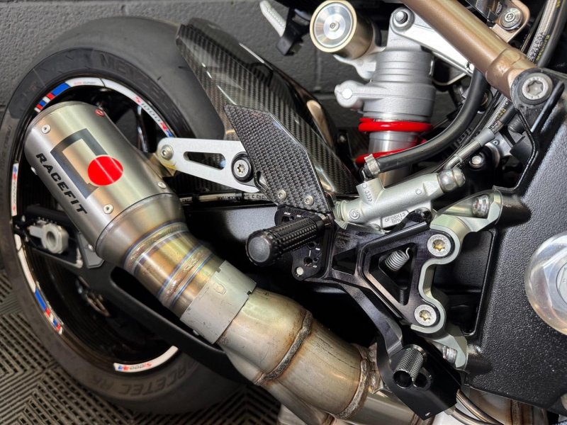 BMW S1000RR