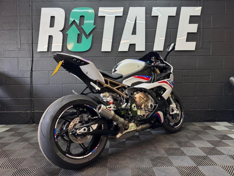 BMW S1000RR