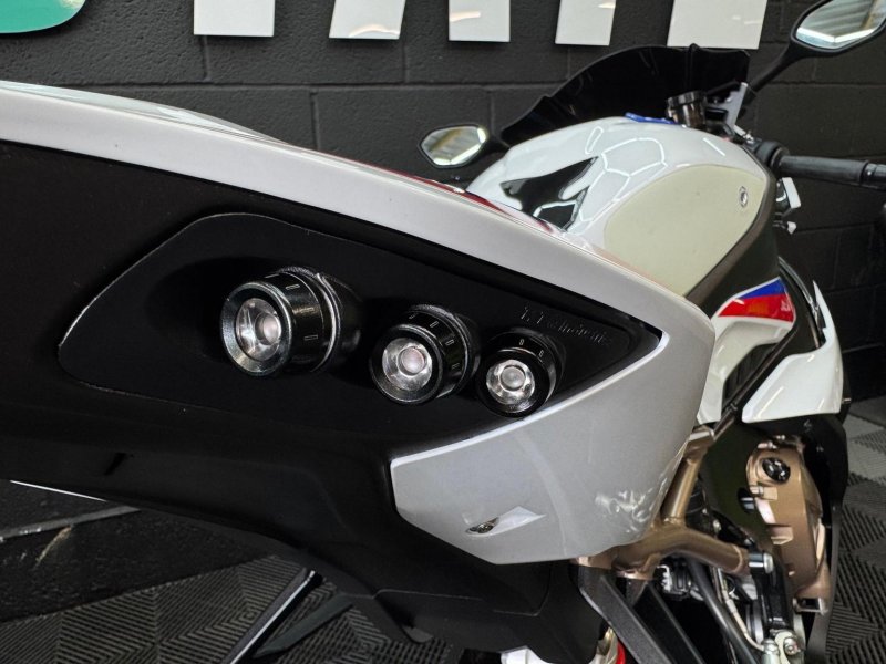 BMW S1000RR