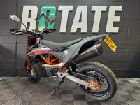 KTM 690 SMC R