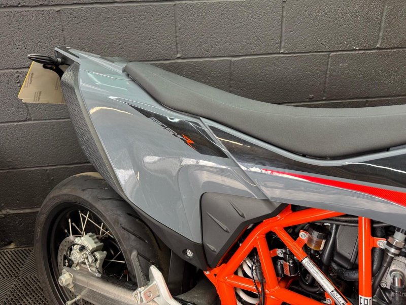 KTM 690 SMC R
