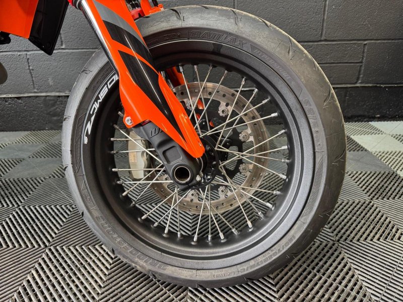 KTM 690 SMC R