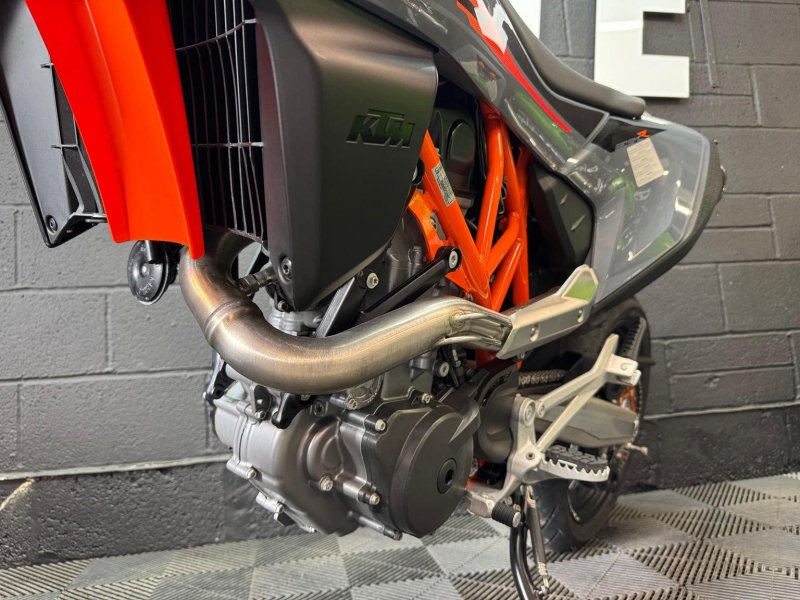 KTM 690 SMC R