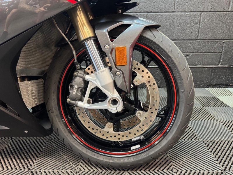 BMW S1000RR