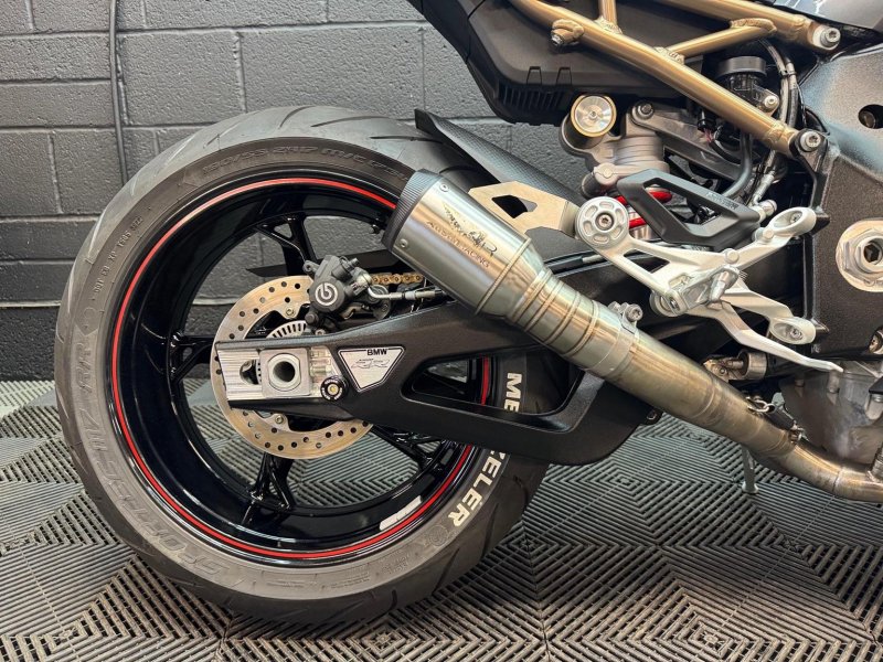 BMW S1000RR
