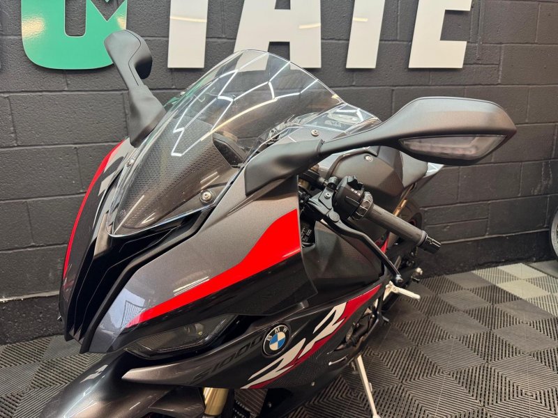 BMW S1000RR