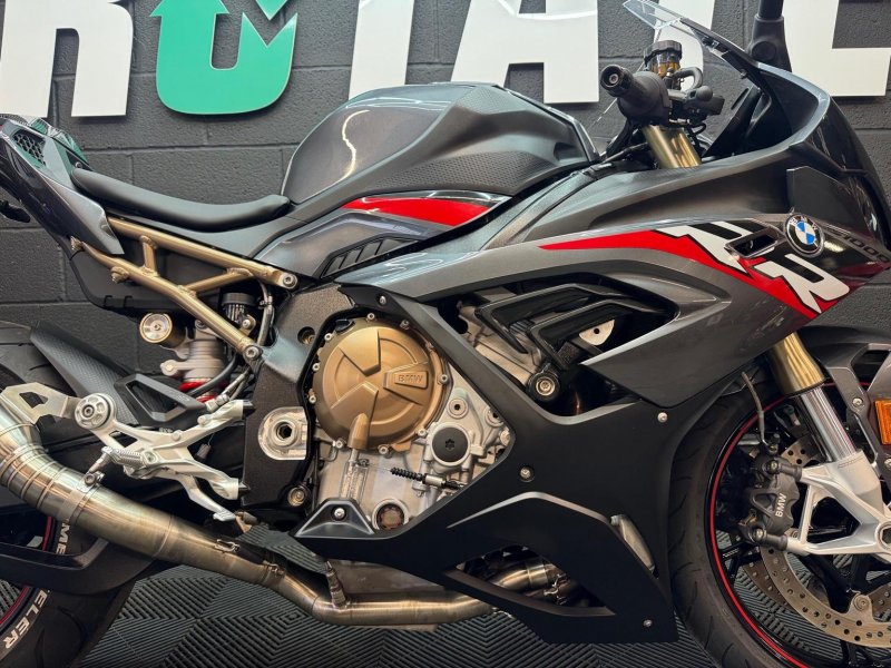 BMW S1000RR