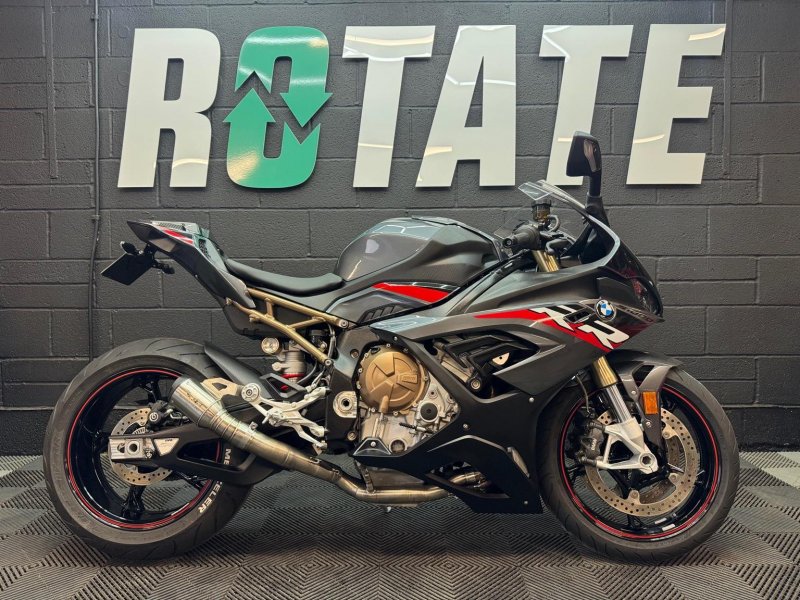 BMW S1000RR