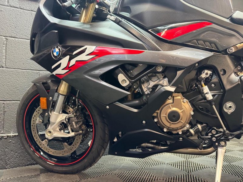 BMW S1000RR