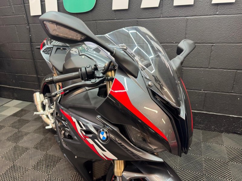 BMW S1000RR