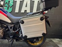 HONDA CRF1000L Africa Twin