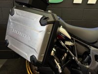 HONDA CRF1000L Africa Twin