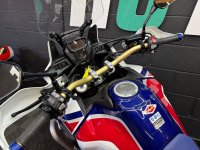 HONDA CRF1000L Africa Twin