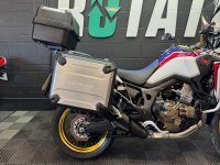 HONDA CRF1000L Africa Twin