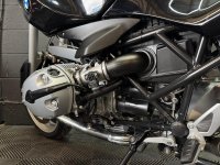 BMW R1200R