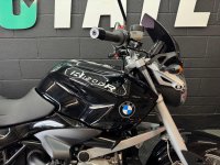 BMW R1200R