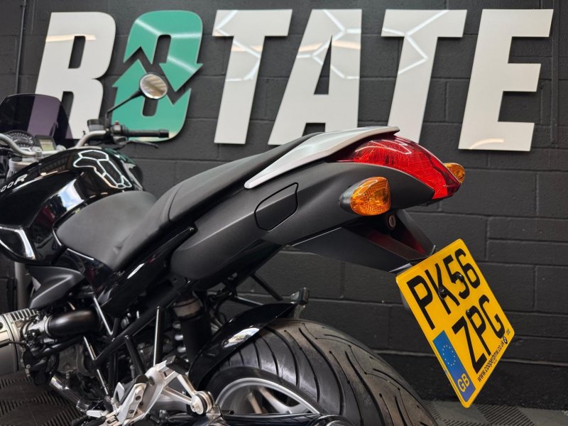 BMW R1200R