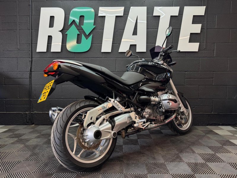 BMW R1200R