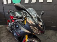 TRIUMPH DAYTONA 675