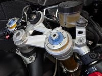 TRIUMPH DAYTONA 675