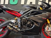TRIUMPH DAYTONA 675