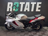 SUZUKI GSX1300R Hayabusa