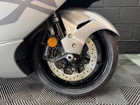 SUZUKI GSX1300R Hayabusa