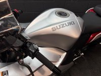 SUZUKI GSX1300R Hayabusa