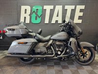 HARLEY-DAVIDSON Touring