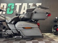 HARLEY-DAVIDSON Touring