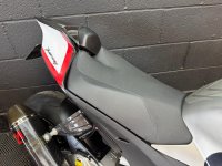 APRILIA Tuono 1000 V4