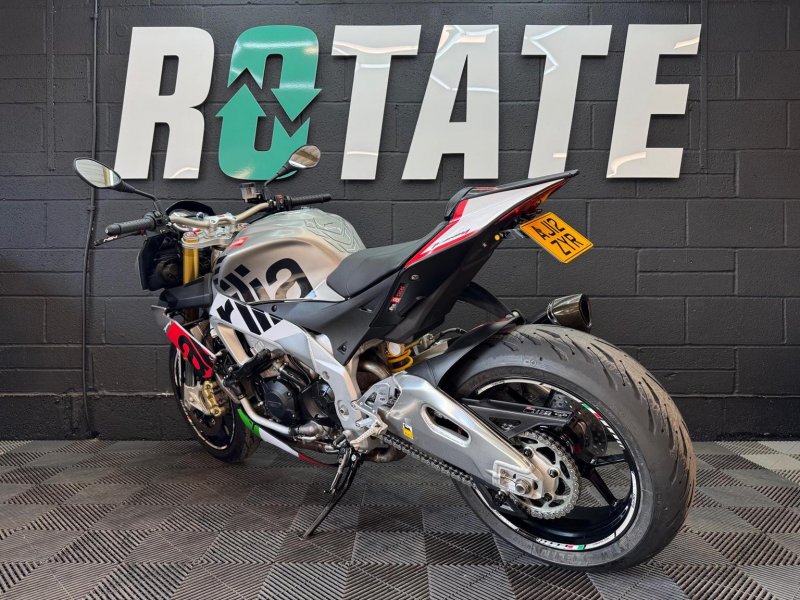 APRILIA Tuono 1000 V4
