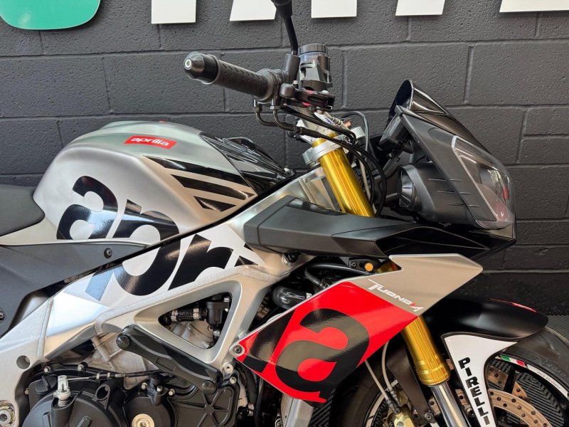 APRILIA Tuono 1000 V4